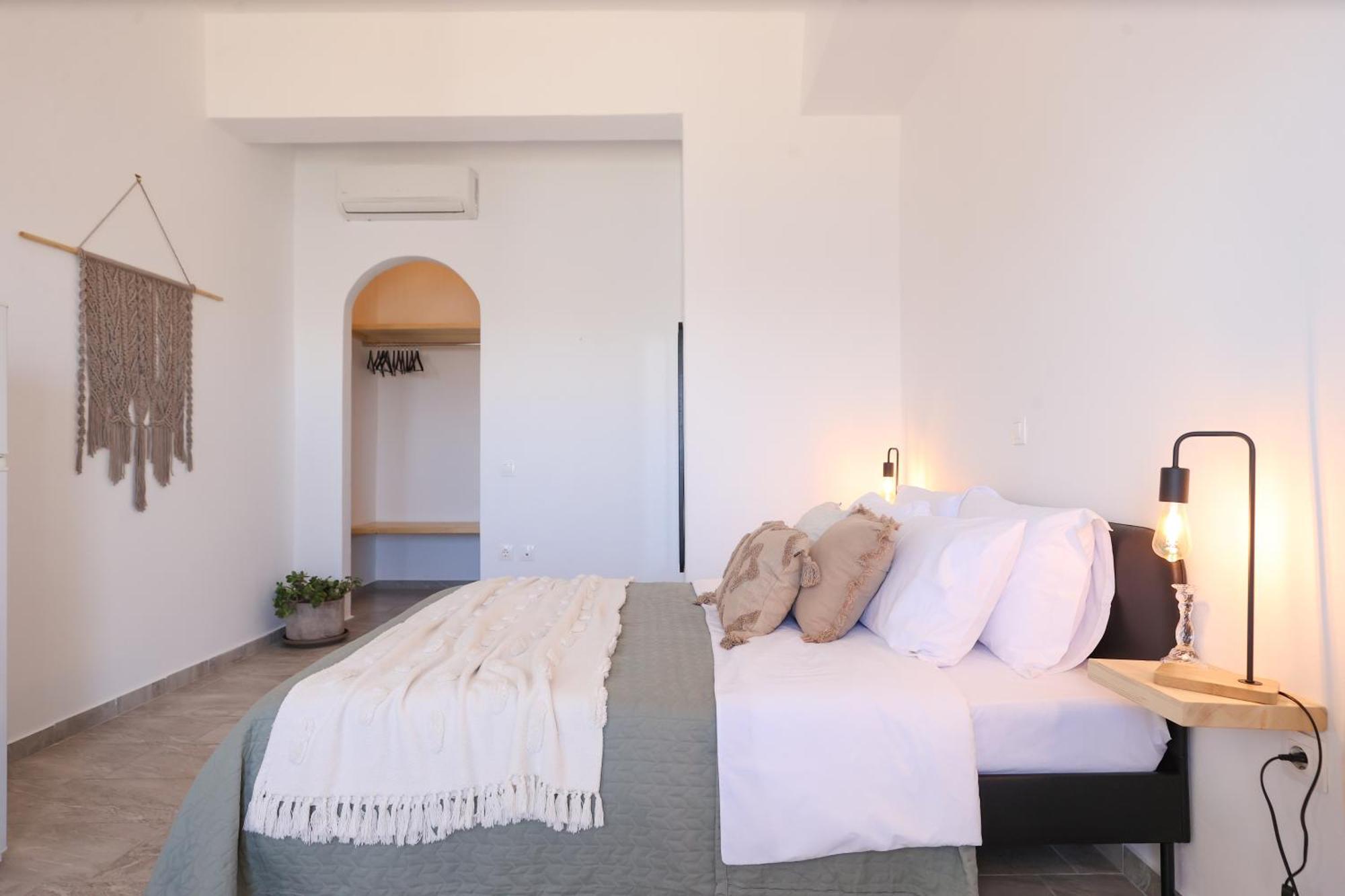 Enne Studios For Views & Tranquility Ftelia  Zimmer foto